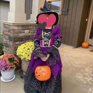 EUC witch Halloween costume